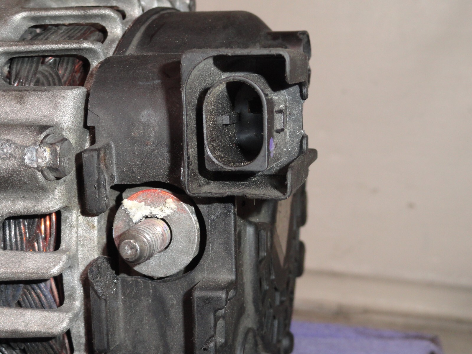 Alternator HY53-10300-AC OEM Aston Martin 2017