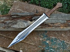 Roman gladius Short swords battle ready fantasy swords for men