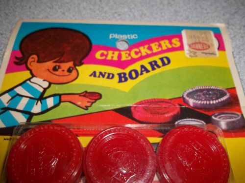 Vtg NIP Checkers & Board 24 Plastic Checkers with Folding Mat Sealed Hong Kong - Picture 2 of 5