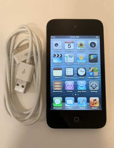 Apple iPod Touch 4th Generation 8GB - Black - Good Condition - Afbeelding 1 van 9