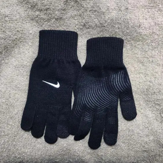 Nike Touchscreen Compatible Knit Gloves - Black - image 3
