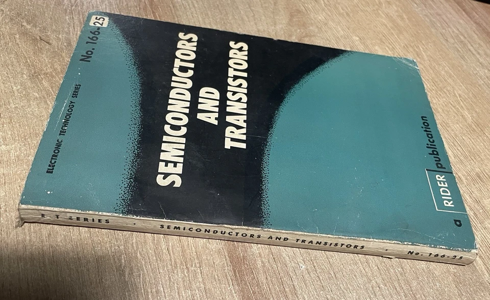 Lot of 3 x Transistors and Semiconductors handbooks - Image 3 of 4