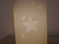 ELAMBIA flammenlose Kerze 3-D-Optik,Sternenprägung, timer,warmw. Licht , QVC