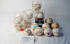 LOT OF 14 SIGNED BASEBALLS. SIGNATURES ARE UNVERIFIED OR AUTHENTICATED