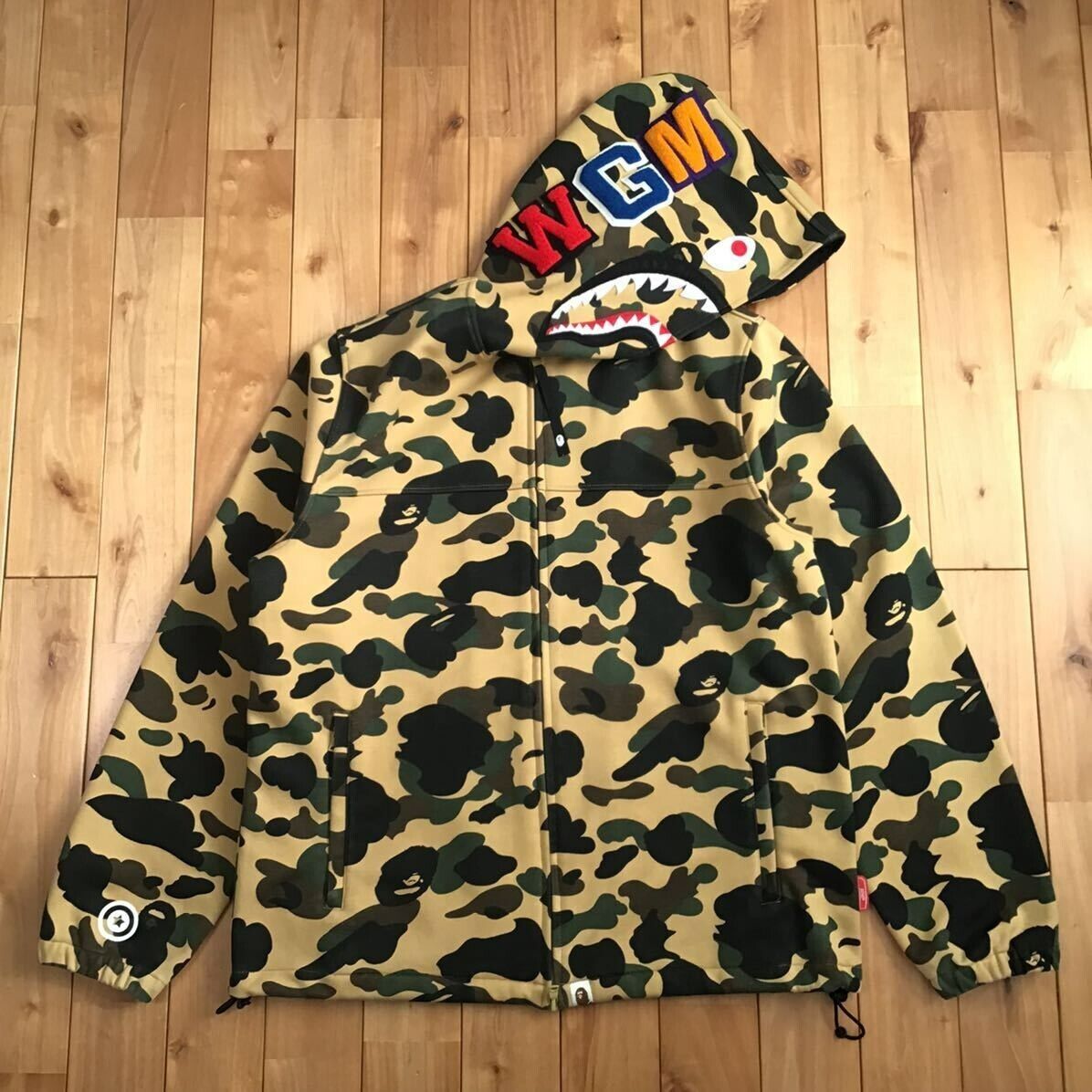 BAPE WINDSTOPPER® 1ST CAMO Shark Hoodie Jacket