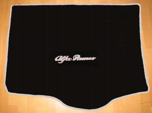 Tapis de coffre velours Alfa Romeo 156 contre l'usure et les salissures