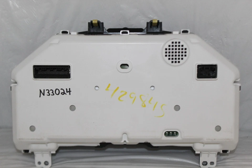 Cuadro de instrumentos velocímetro panel de instrumentos 2013 2014 Lexus ES350 208.551 millas Foto 2 de 3