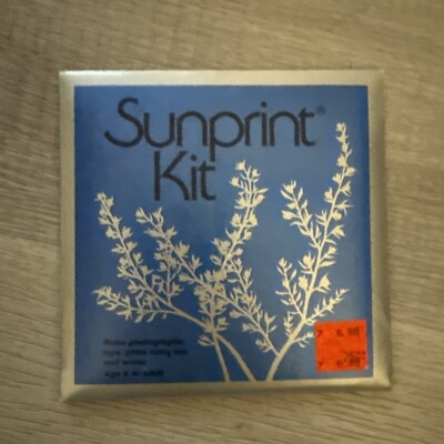 SunPrint Kit, Solar Print Paper, Sun Powered Art, 10x10cm (4x4inch) New