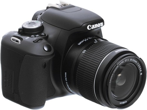 Canon EOS 600D SLR-Digitalkamera (18 MP, 7,6cm (3 Zoll) schwenkbares Display,