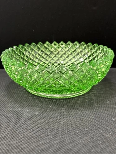 Westmoreland English Hobnail Green Depression Glass Bowl Vintage Uranium