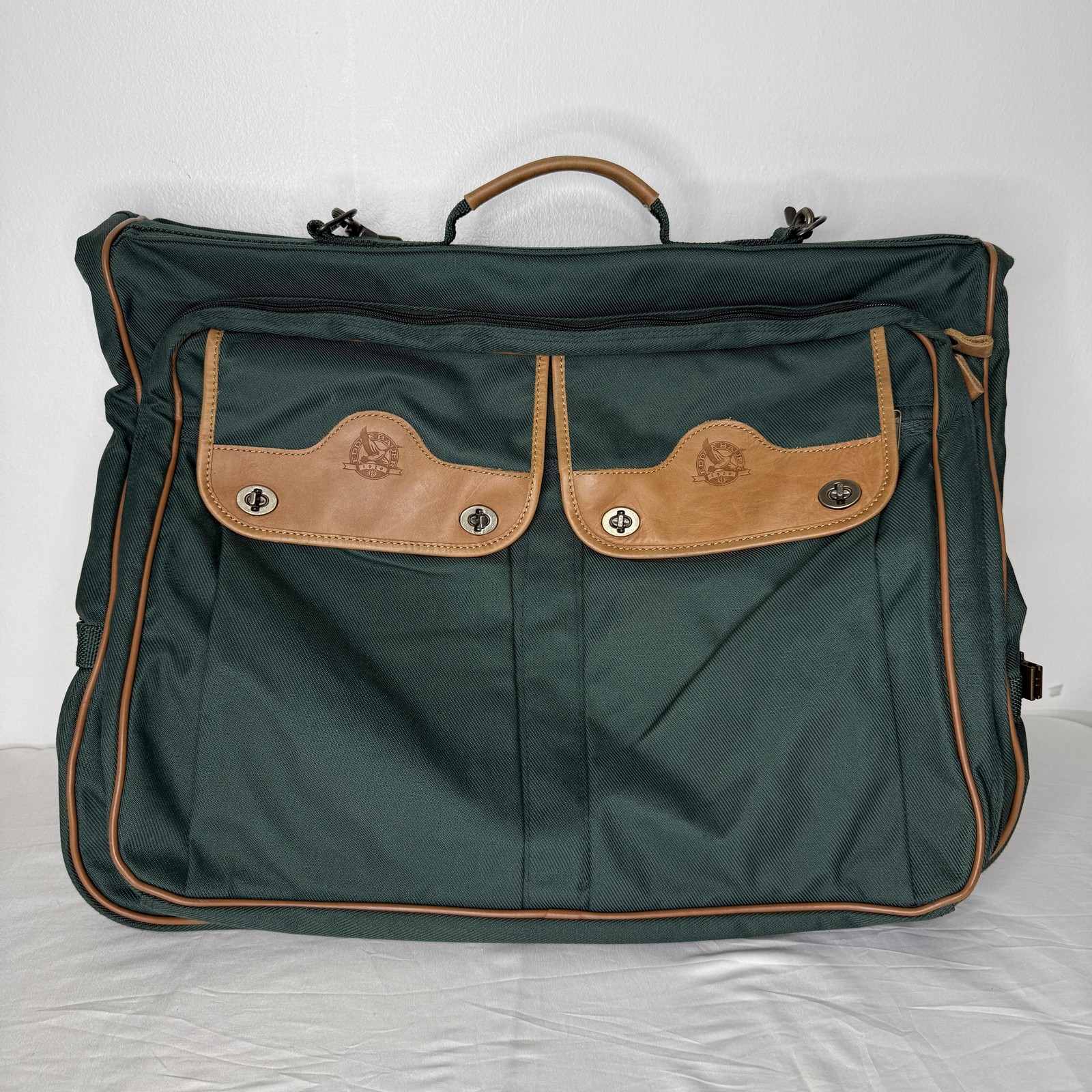 Eddie Bauer Garment Bag Green Nylon Leather Trim Travel Suit