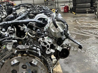3.0L Twin Turbo V6 Engine Motor Dropout 670032490 Maserati