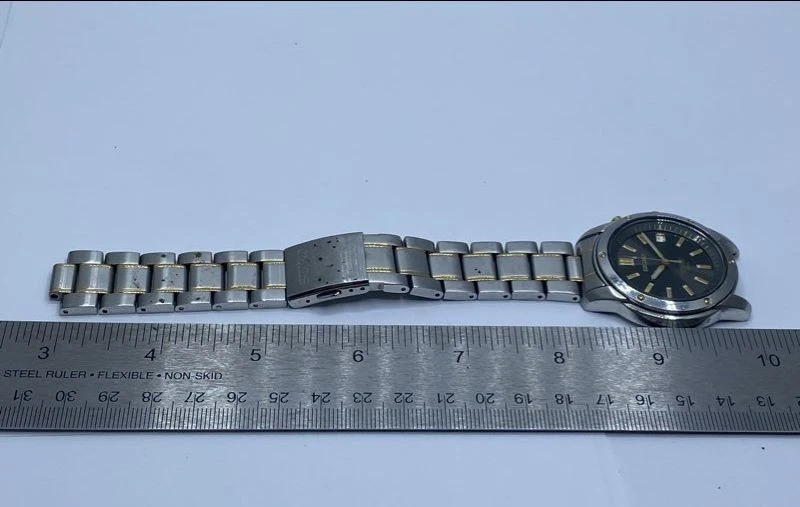 Reloj Hombre Seiko Perpetual Calendar 39mm WR100M Cuarzo Dos Tonos S. Acero 113g Foto 4 de 4