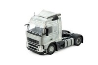 Tekno 87405 Volvo FH02 Globetrotter 4X2 1/50