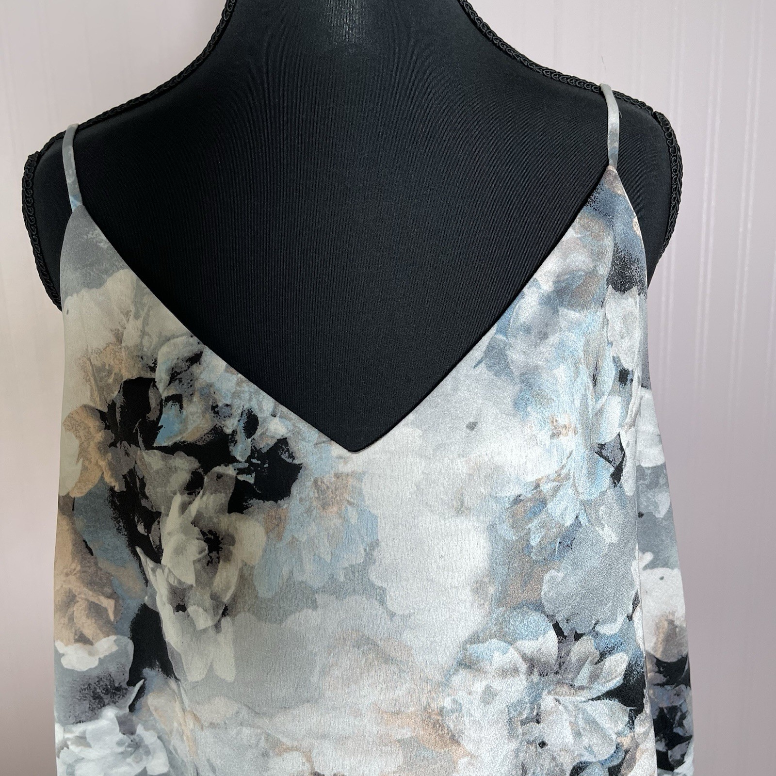 Calvin Klein large adjustable tank top Lined Floral Preppy Flowy Cami Women Gray thumbnail 2