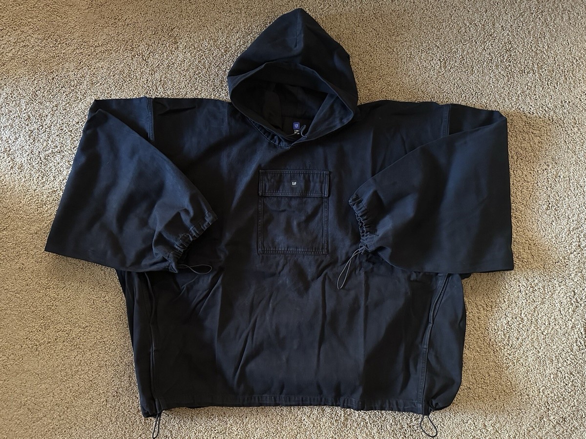 Size XL fits XXL - Yeezy Gap Balenciaga Oversized Sateen Size XL fits XXL - Yeezy Gap Balenciaga Oversized Sateen