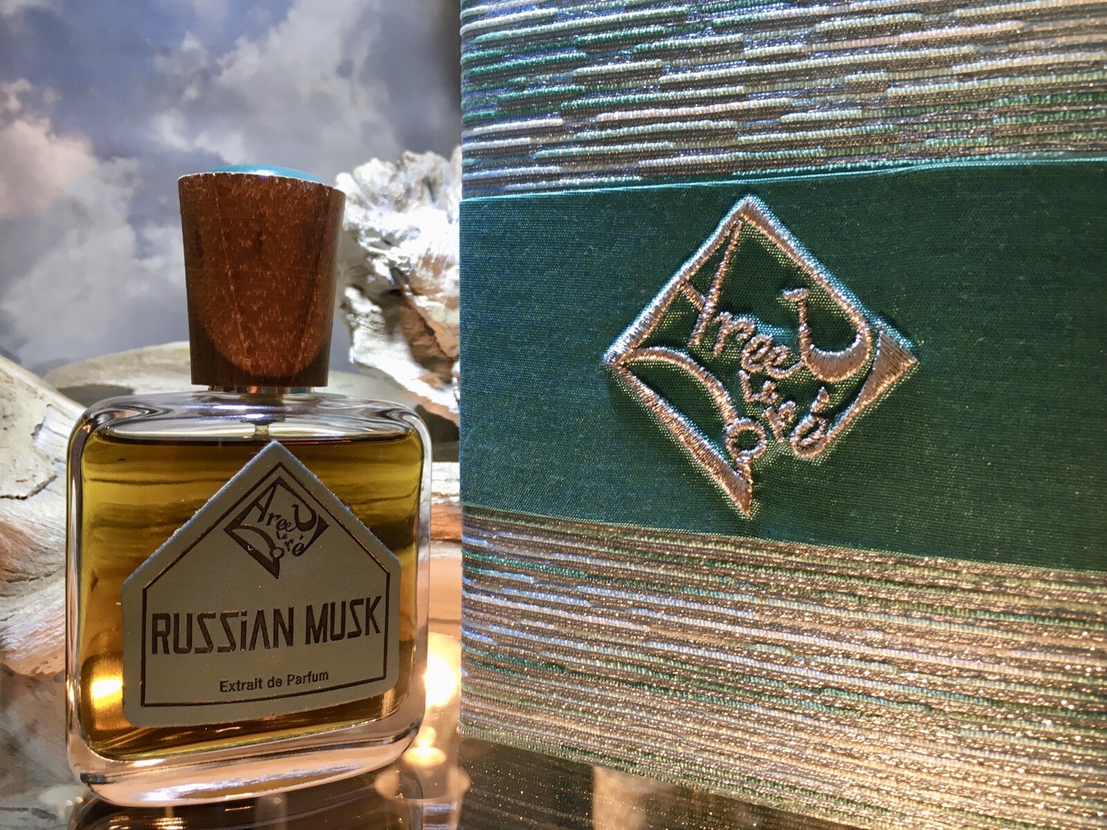 RUSSIAN MUSK by AREEJ LE DORE* *50 ML EXTRAIT* *SOLD OUT* *HARD TO FIND* |  Janes Trinket
