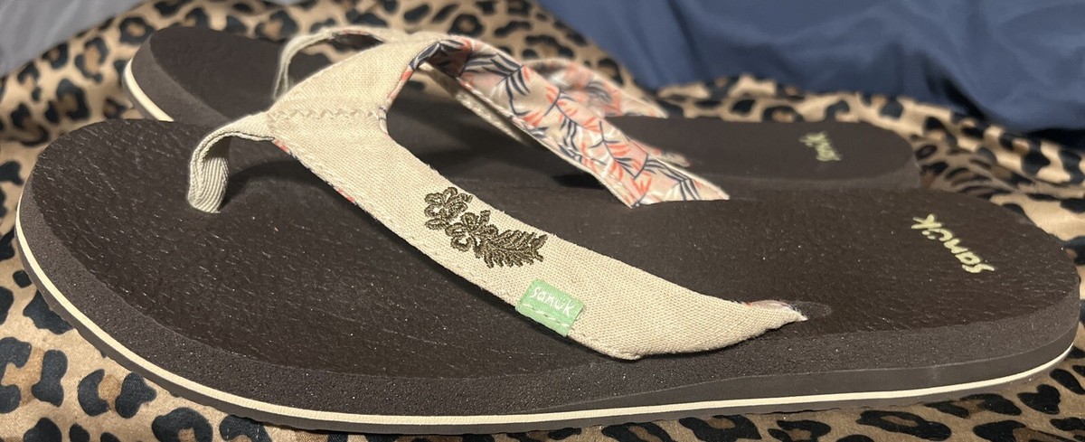 Yoga Paradise Sanuk Womens Yoga Mat Flip Flop SANUK Yoga Paradise