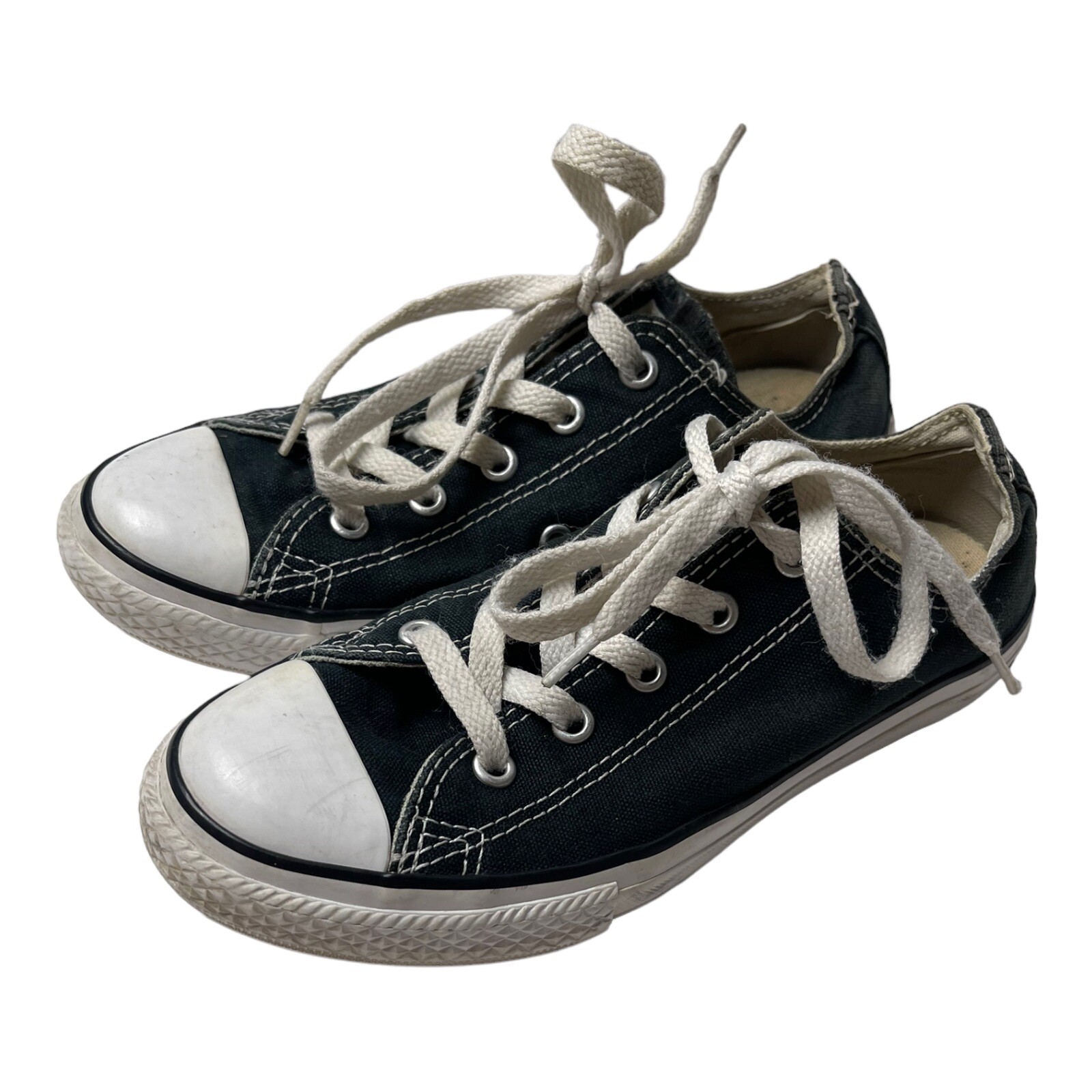 Converse Chuck Taylor Low All Star Shoes Black/ White Youth Size 2
