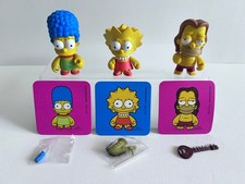 Kidrobot The Simpsons Series 1 Lot Marge Lisa Hippie Homer Accessories  Cards