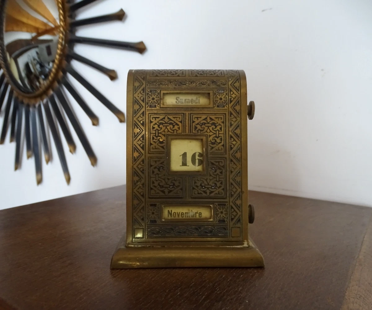 ANCIEN THERMOMETRE de bureau en métal doré forme gouvernail bateau EUR