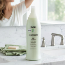 RUSK SENSORIES FULL CONDITIONER GREEN TEA AND ALFALFA BODIFYING CONDITIONER 33.8
