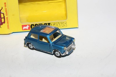 Corgi 334 Mini-Cooper 