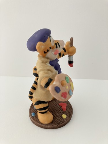 RARE Disney Tigger Artist Painter Winnie The Pooh Works Figurine Beret - Picture 7 of 12