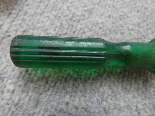VINTAGE QUICK WEDGE SCREWDRIVER 1836 - Picture 2 of 2