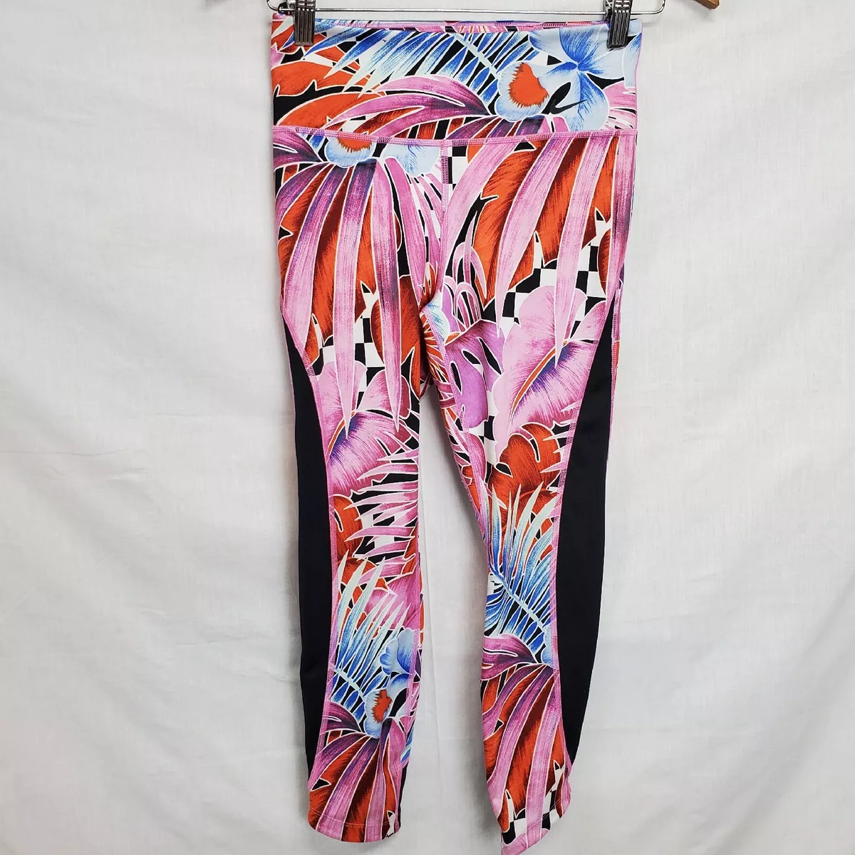 Nike Dri-FIT Women's Printed Cropped Legging Pink Green Tropical