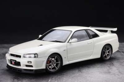 AUTOart 1/18 Nissan Skyline GT-R R34 V-spec II Diecast Model Car