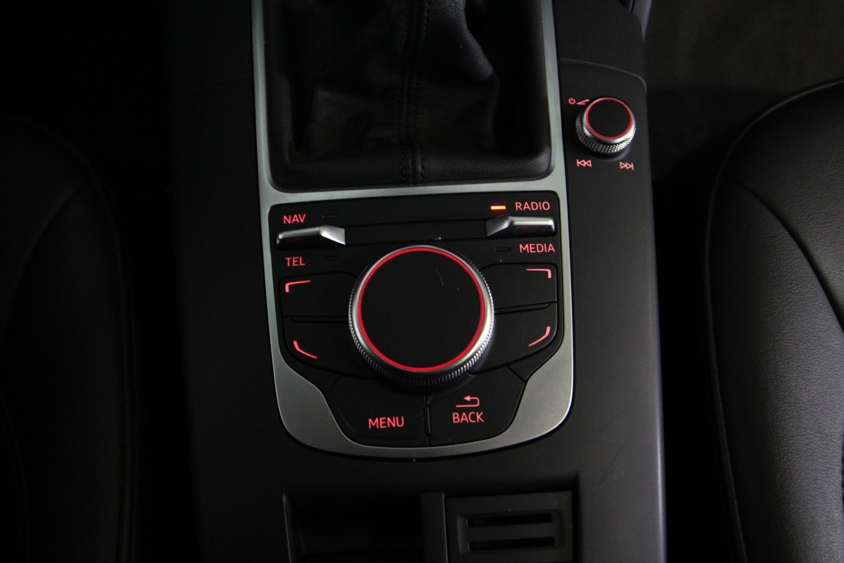 Audi A3 1,6 TDi Ambiente SB