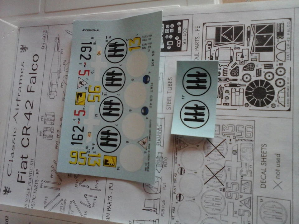 FIAT CR42 1/48  CLASSIC AIRFRAMES MODEL+PHOTOETCHED+RESIN+VACUFORM+METAL PARTS  - Immagine 2 di 4