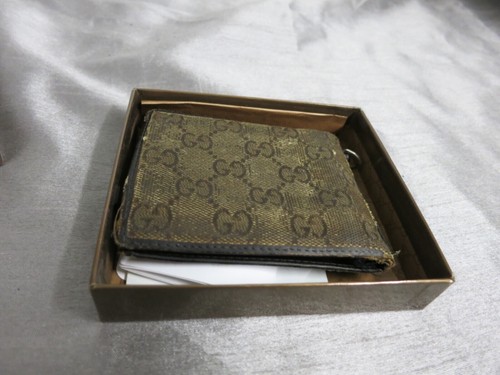 Authentic Gucci classic GG logo leather bifold wallet - Picture 6 of 11