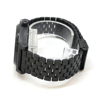 Metallica Nixon Collab Watch Hard Wired Black Analog Japan