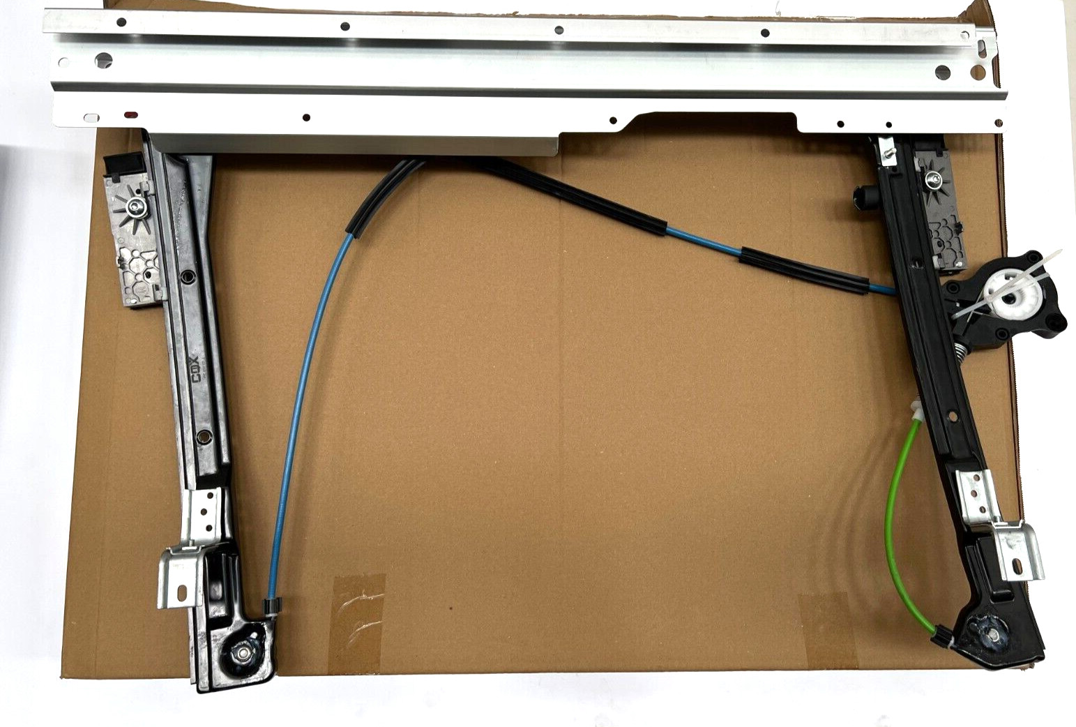 Lève-vitre avant gauche pour remplacer mécanisme bloqué Mini R56 R55