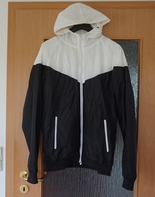 Wie Neue: URBAN CLASSICS Übergangsjacke Gr. L