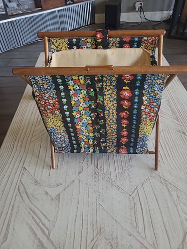 "Vintage 1970s Folding Knitting Basket Wood Frame Retro Floral Sewing Caddy Yarn - Picture 6 of 16