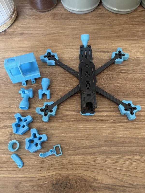 Tbs Source One V5 5” Drone Frame fpv with prints