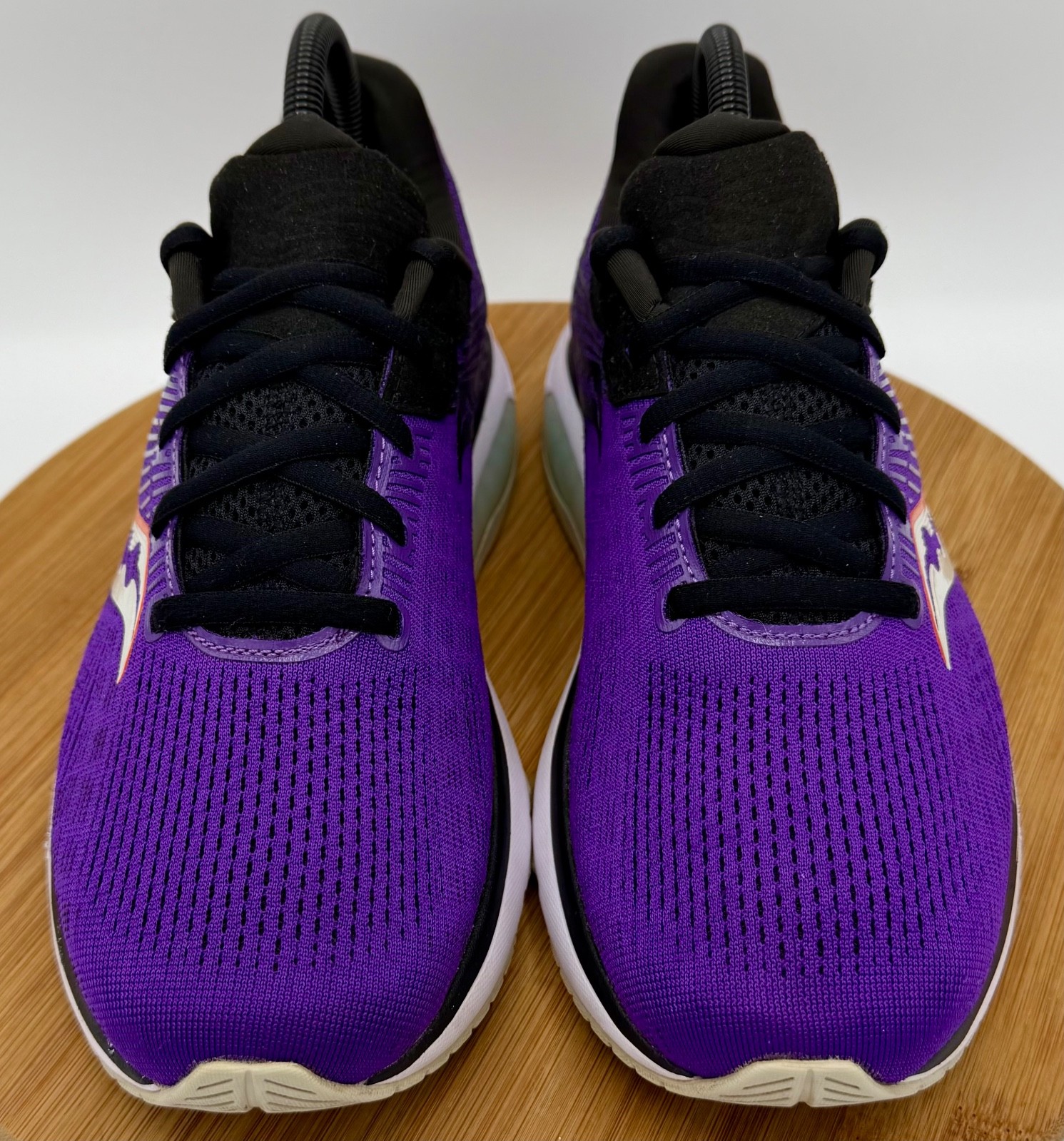 Saucony Guide 14 Women's Size 10 Running Shoes Sneakers S10654-20 thumbnail 3