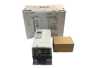 ABB ACS800 01 0025 3 E200 Frequenzumrichter 44A
