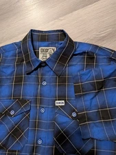 Dixxon Men's Shirt Medium The Cape Plaid Short Sleeve Bamboo Blend Travel School