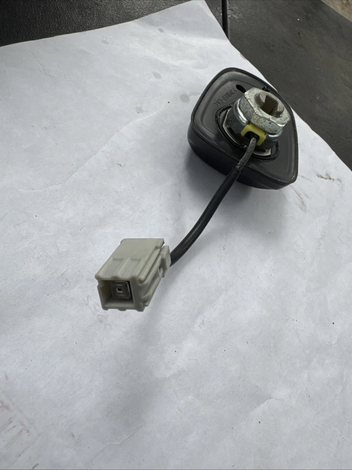 Conjunto de antena de radio satelital Toyota Tacoma 2008-2011 negra 209 OEM Foto 3 de 4