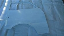 Porte avant et accessoires Mazda E2200