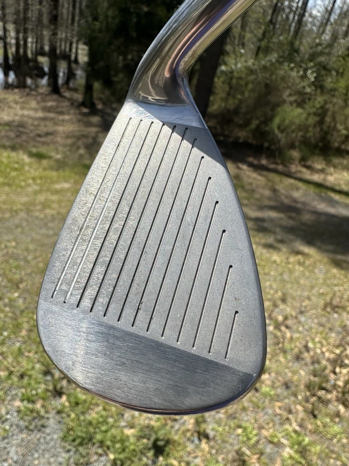 Nike Slingshot OSS Single 9 Iron RH Ladies-Flex Graphite Shaft 36” LH - Image 2 of 4