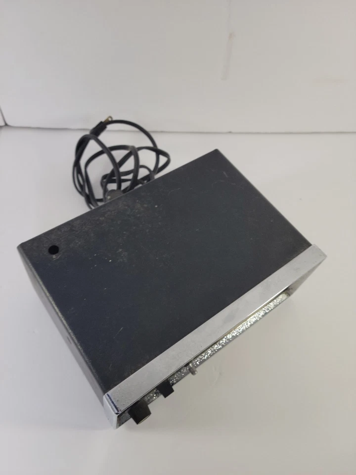 Receptor de radio de 8 canales Electra Bearcat 3 modelo #BC III vintage 1977 funcionando Foto 4 de 4