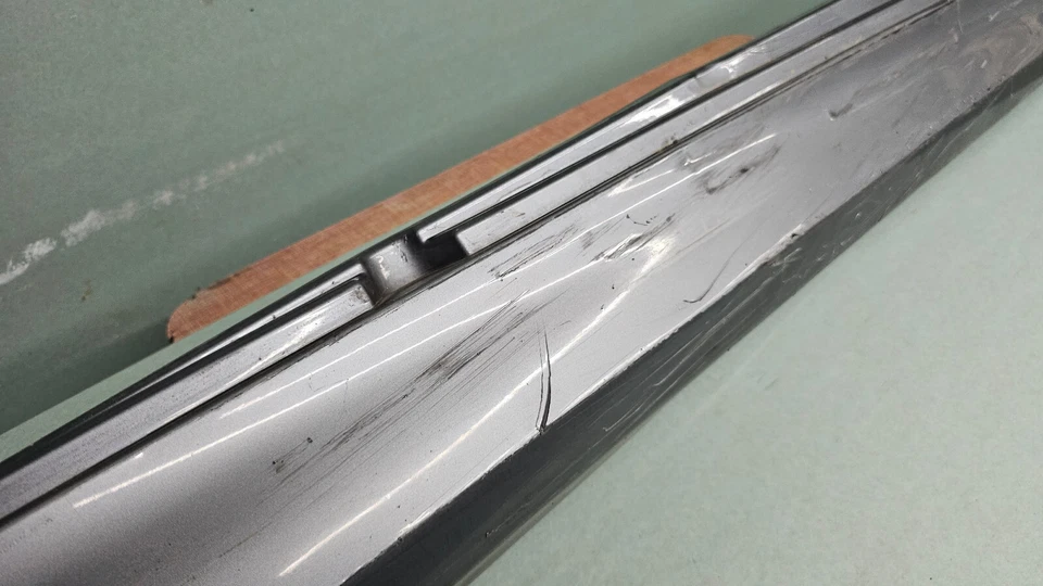 11-16 BMW F10 550XI M Paquete deportivo faldón lateral derecho panel basculante gris A52/7 OEM Foto 4 de 4