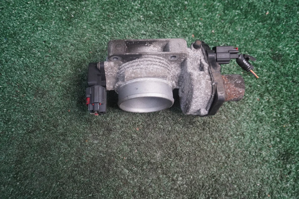 Ford Mustang 2007 4L carrocería del acelerador fabricante original 81 k millas 6R3E-AA Foto 4 de 4