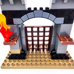 LEGO Duplo 4777 Knights Castle 2004 Incomplete Missing some pieces