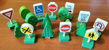 Melissa Doug Wooden Traffic Road Signs Village City Signs Lot Of 17